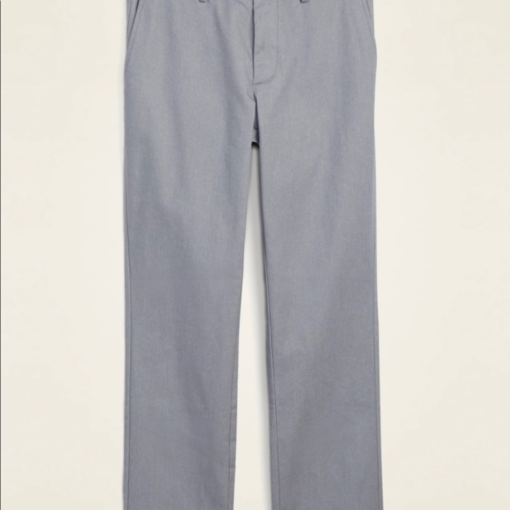 Old Navy men’s chinos. Earl Grey 30x30 EUC. No tears/stains. Pet/smoke-free home